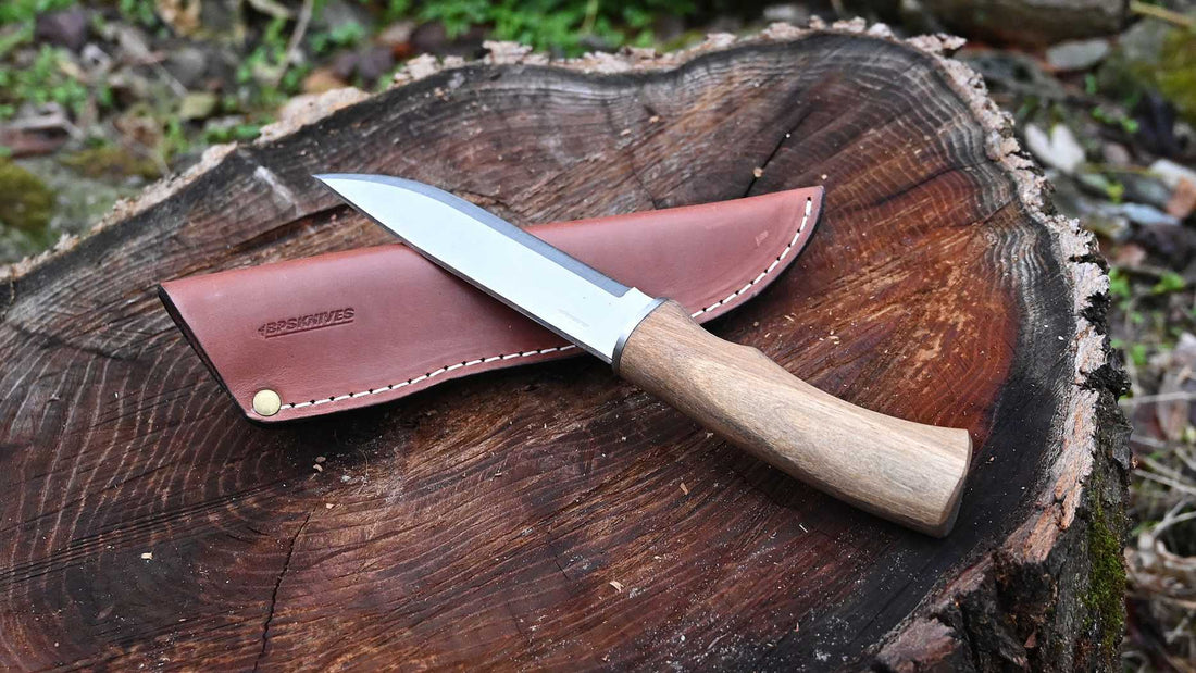 The Profile of a Straight Back Knife